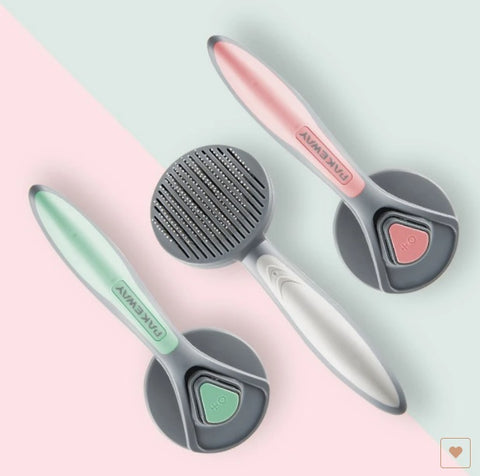 Self-Cleaning Pet Comb – Removes Loose Hair & Massages